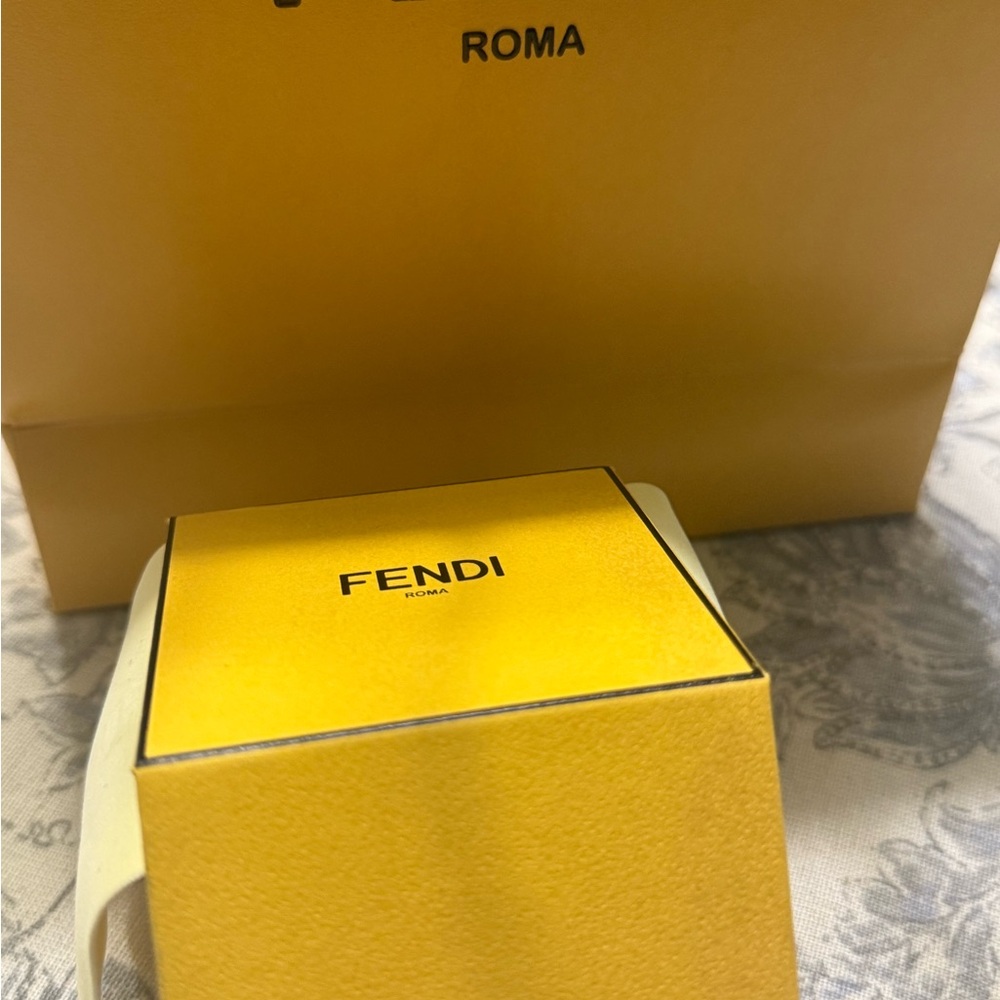 Fendi Ring - Picture 7 of 8